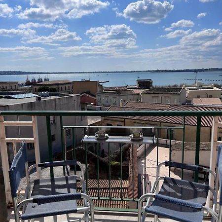 Marconi Sea View Apartments Syracuse Exterior photo